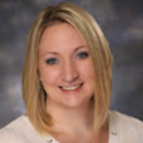 Meet your Posher, Daniela - Picture 1 of 1